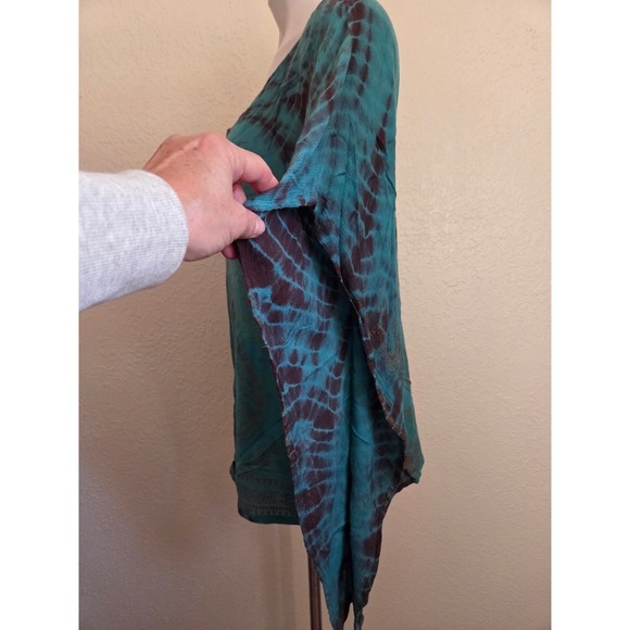 World Market Turquoise Brown Tie Dye Kaftan Top L XL V Neck Rayon - Picture 2 of 7